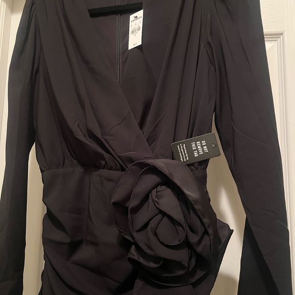 Little black dress - Picture 2 of 4